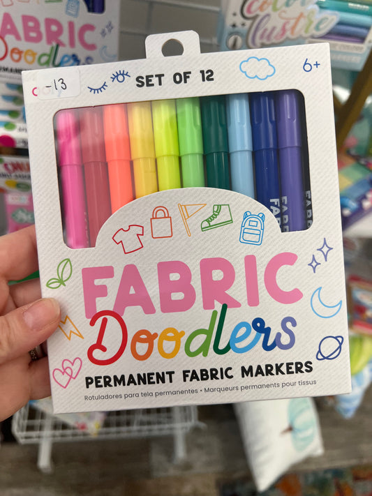 Ooly Fabric Markers